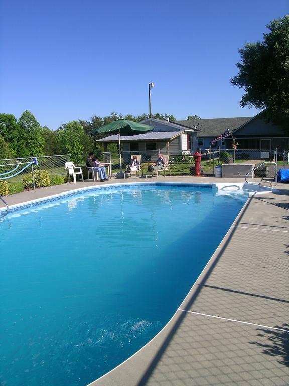 Wolf Creek Farm B&B And Motorcycle Manor At Wolf Creek Farm, Llc Ararat エクステリア 写真